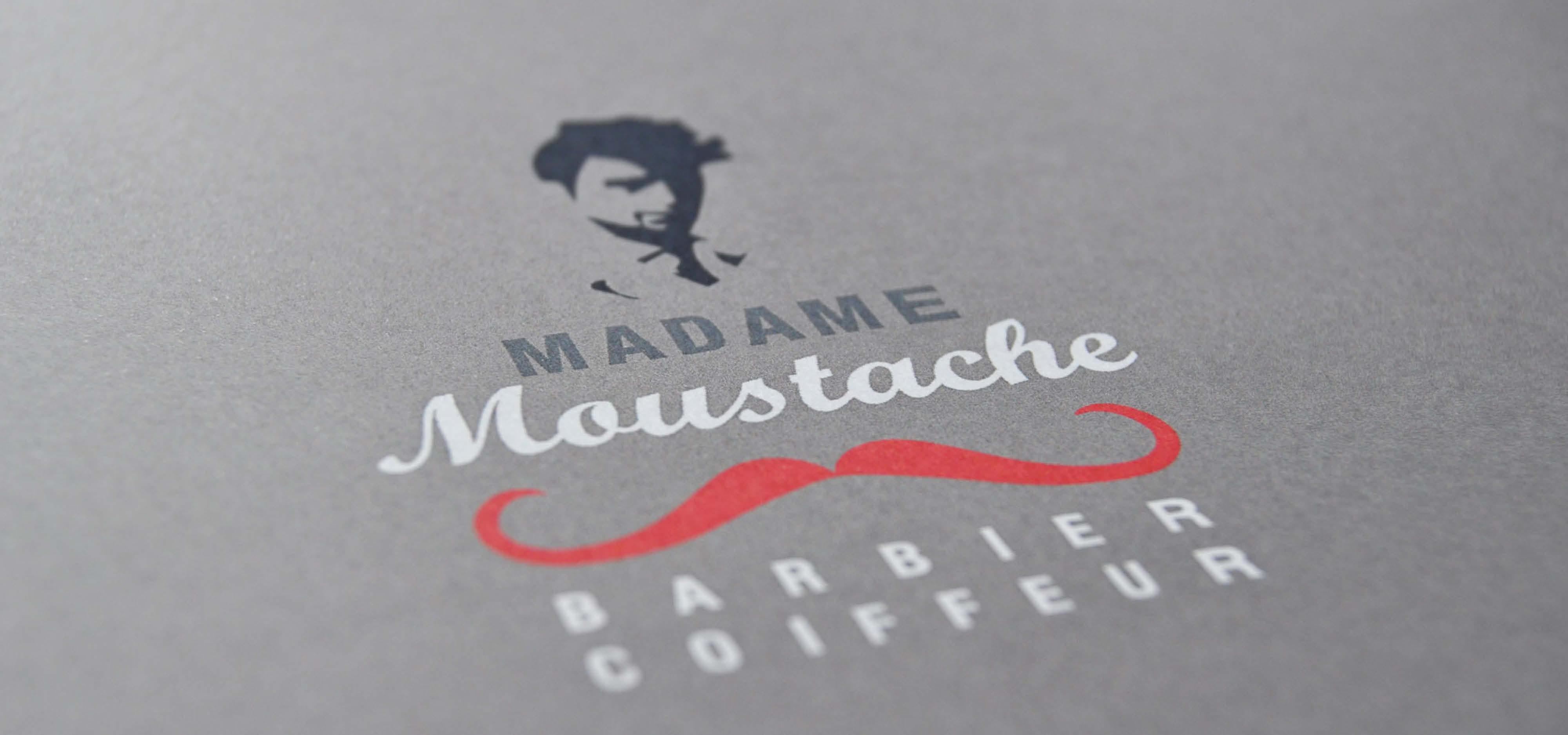 création logo barbier madame moustache